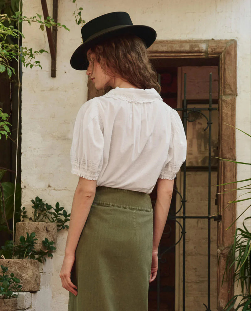 THE MANOR TOP WHITE