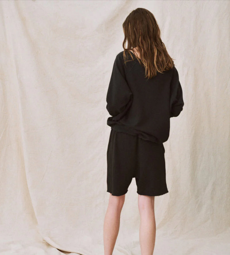 THE V NECK SWEATSHIRT ALMOST BLACK