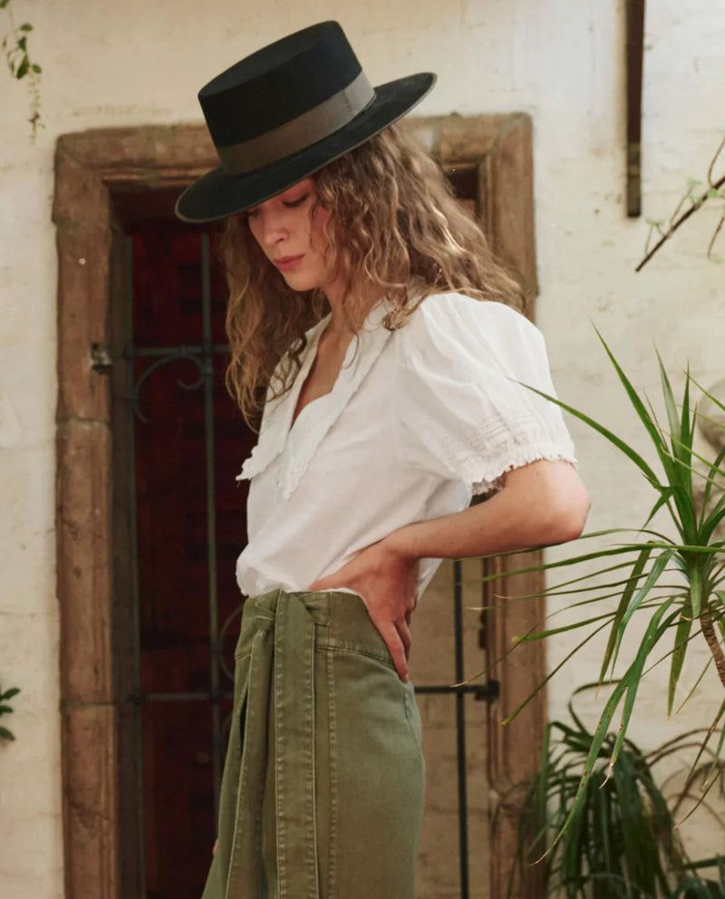 THE MANOR TOP WHITE