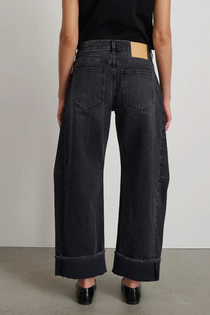 RELAXED LASSO CUFFED JEAN BLACK