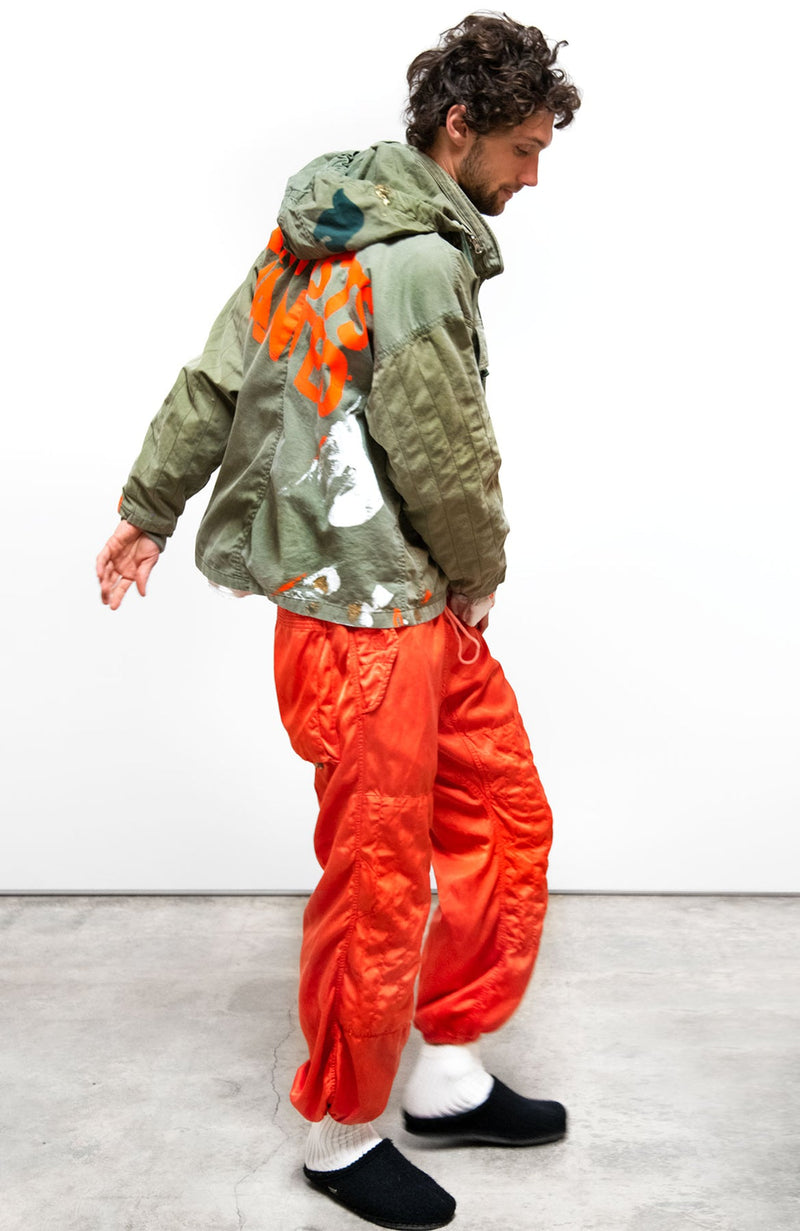 Artists wanted zip hood tent